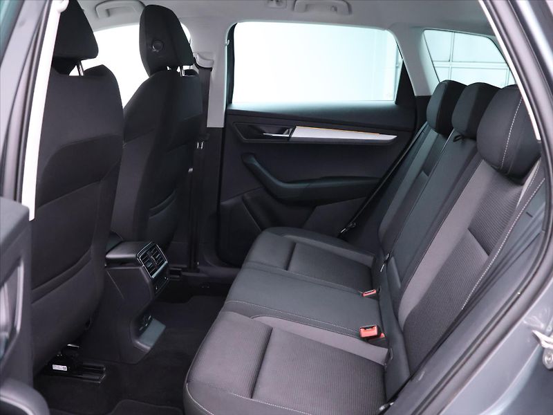 Škoda Karoq 2.0 TDI 110kW DSG 4x4 Ambition - fotka 14 z 32