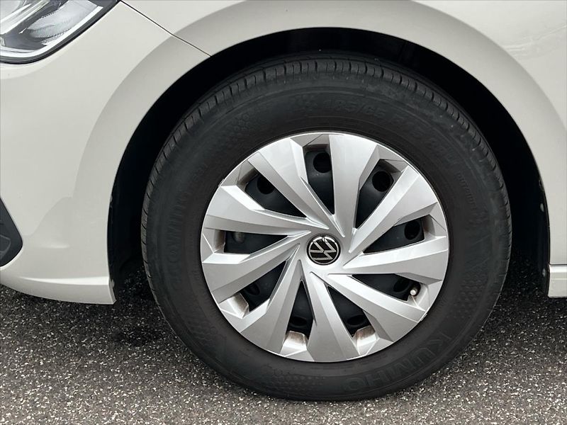 Volkswagen Polo 1,0 TSi 81kW 7DSG LIFE - fotka 12 z 24