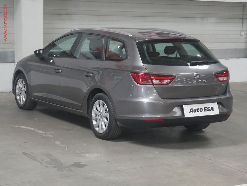 Seat Leon (2017) 1.6 TDi, Style, LED - fotka 6 z 19