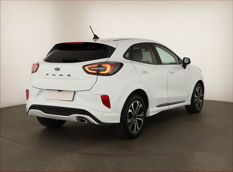 Ford Puma (2023) 1.0 EcoBoost mHEV - fotka 5 z 21