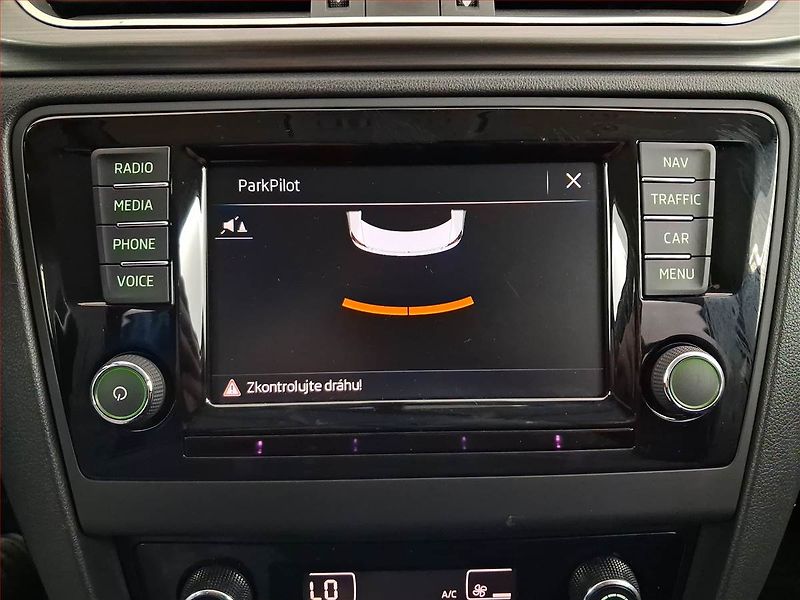 Škoda Rapid (2018) Style 1.0 TSI, Serv.kniha - fotka 19 z 19