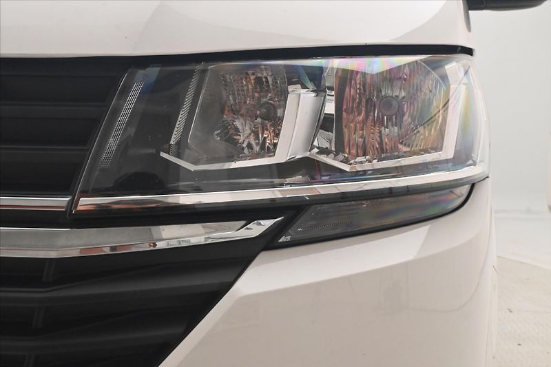 Volkswagen Transporter 2,0 110kW AC DSG Navi Záruka a - fotka 28 z 29