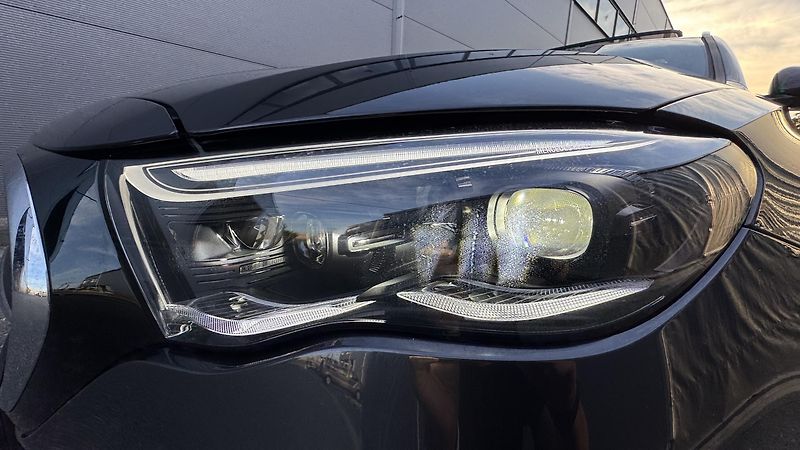 Mercedes-Benz Třídy E (2025) E300de 4MATIC AMG,DIGI LIGHT - fotka 21 z 27