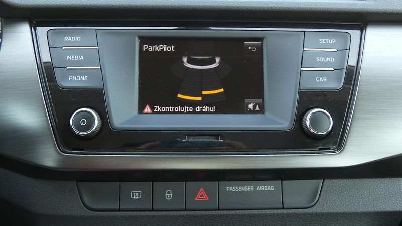 Škoda Fabia 1,2 TSI STYLE - fotka 16 z 22