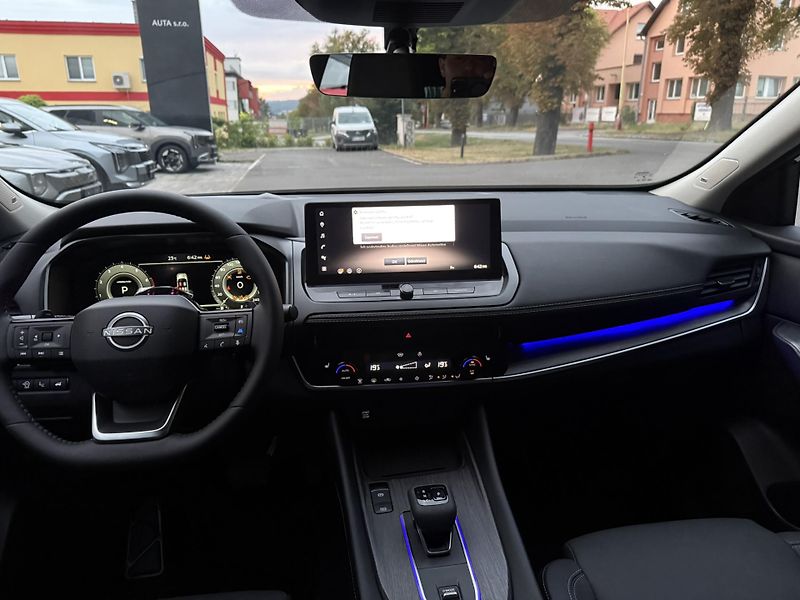 Nissan Qashqai (2026) DIG-T X-TRONIC TEKNA + BOSE - fotka 10 z 23