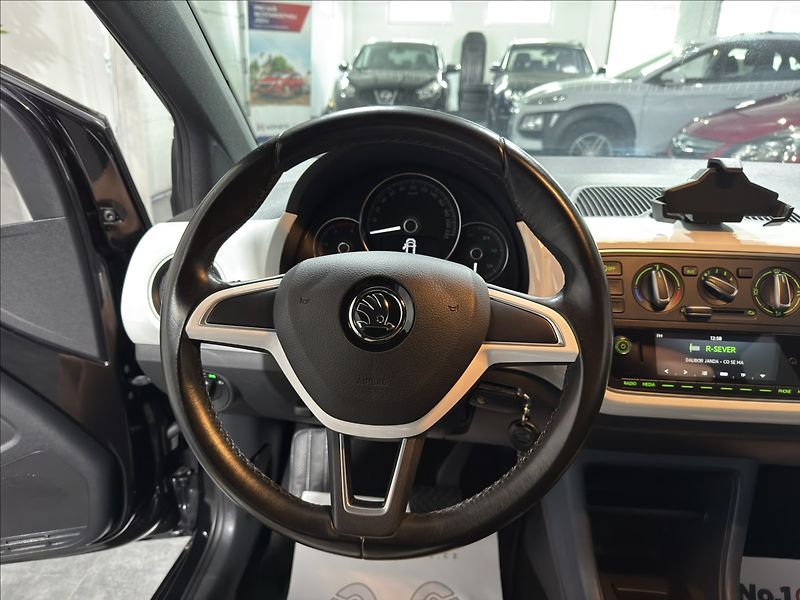 Škoda Citigo 1,0   MPI FUN AUTOMAT VÝHŘEV - fotka 9 z 32