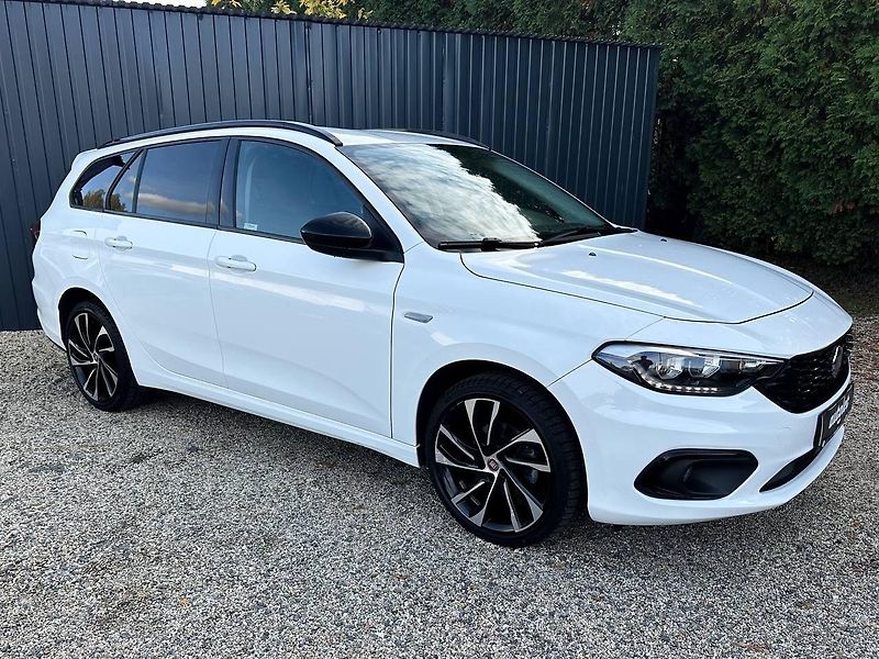 Fiat Tipo 1.6 JTDM AUTOMAT SDESIGN - fotka 3 z 19