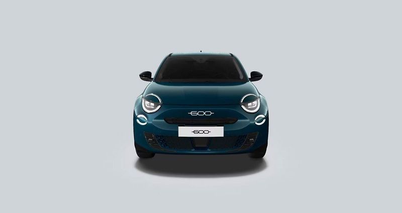 Fiat 600 (2026) La Prima 1.2 Turbo Hybrid 145k - fotka 3 z 5