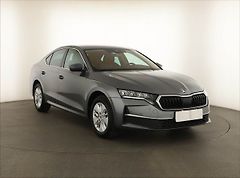 Škoda Octavia (2024) Top Selection 1.5 eTSI mHEV - fotografie inzerátu
