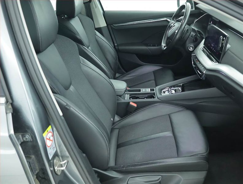 Škoda Octavia (2022) Style 2.0 TDI, 4X4, Automat - fotka 9 z 16