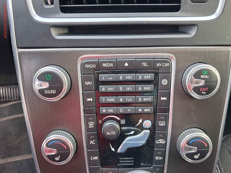 Volvo S60 (2015) 2.0 D4, ČR, servis.kniha, AT - fotka 15 z 18