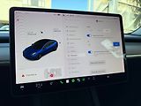 Tesla Model 3 Long Range REZERVACE - náhled 24