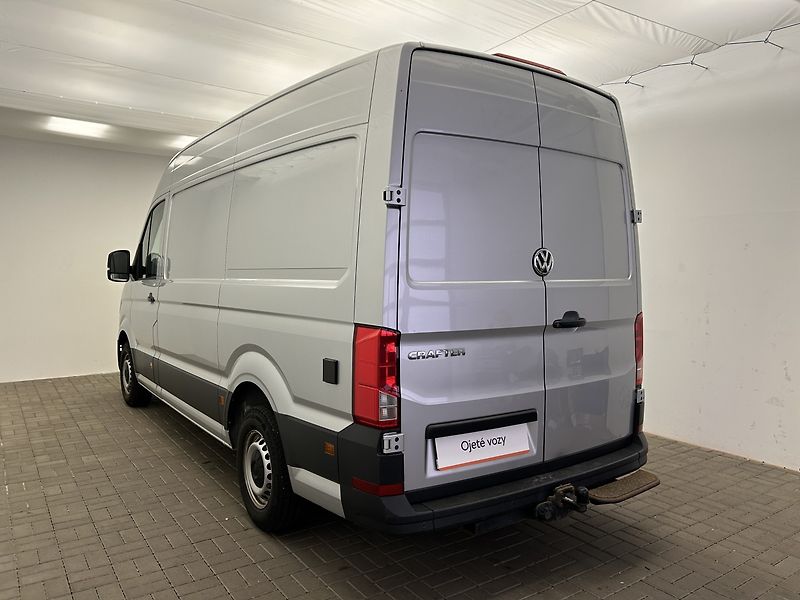 Volkswagen Crafter 2.0 TDI L3 H3 - fotka 22 z 23