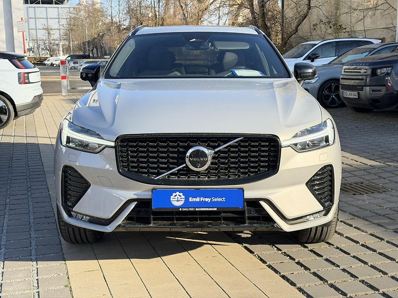 Volvo XC60 B5 AWD Plus Dark #VZDUCH - fotka 6 z 12