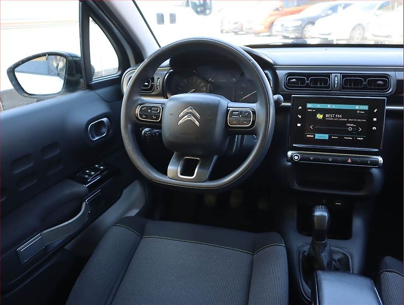 Citroën C3 (2018) 1.2 VTi, Tempomat - fotka 7 z 20