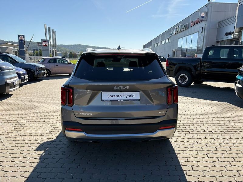 Kia Sorento (2026) 1,6 T-GDi GPF HEV 4x4 6AT 5P T - fotka 6 z 20