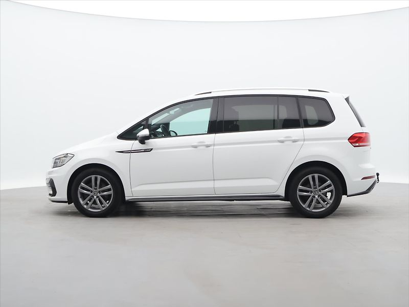 Volkswagen Touran 1,5 TSI 110kW DSG R-line DPH - fotka 4 z 29