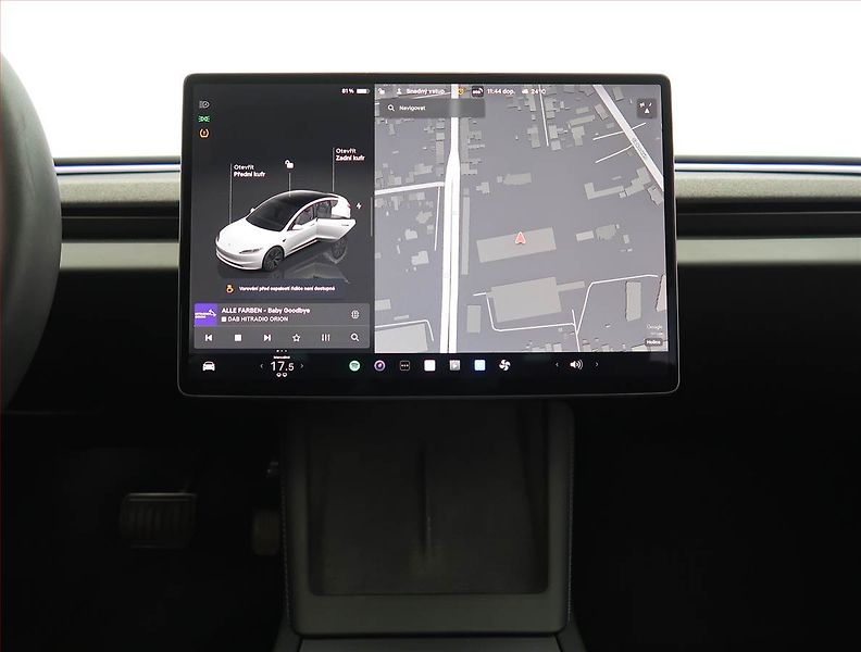Tesla Model 3 (2023) Standard Range 60kWh, SoH 98% - fotka 11 z 32