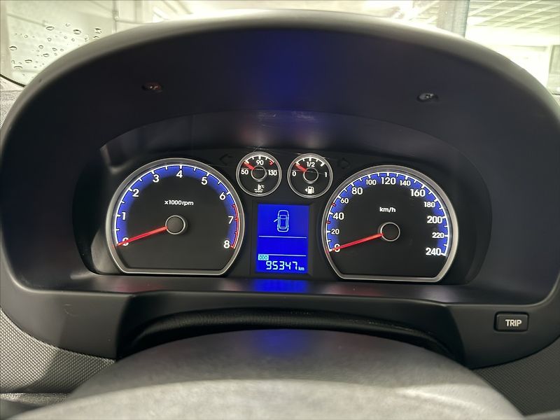 Hyundai i30 1,4   CVVT 95.000KM KLIMA - fotka 9 z 25