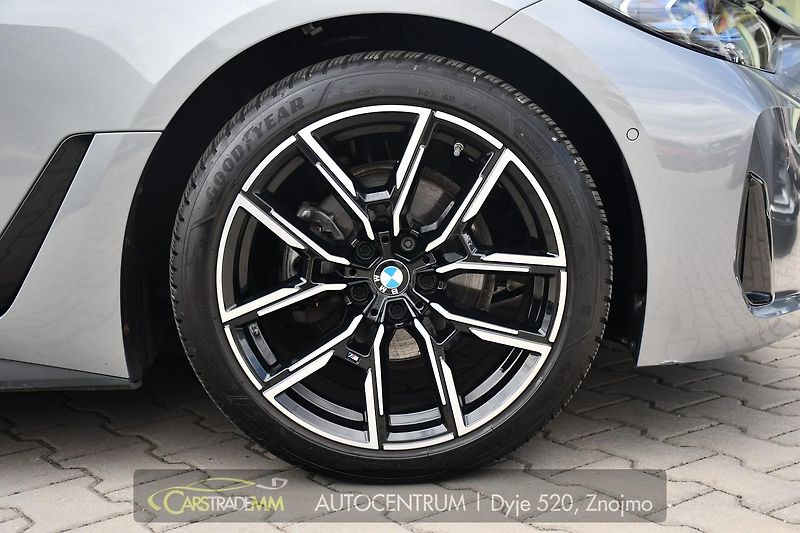 BMW Řada 4 420d xD 1M ČR LASER H&K HEADUP - fotka 48 z 54