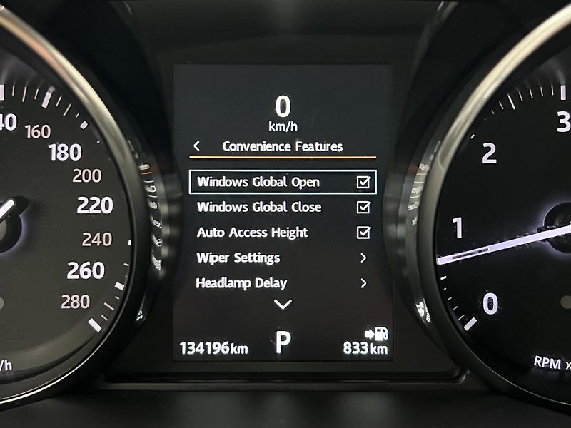 Land Rover Range Rover Sport 3.0 TDV6 HSE AWD AUT CZ - fotka 27 z 41