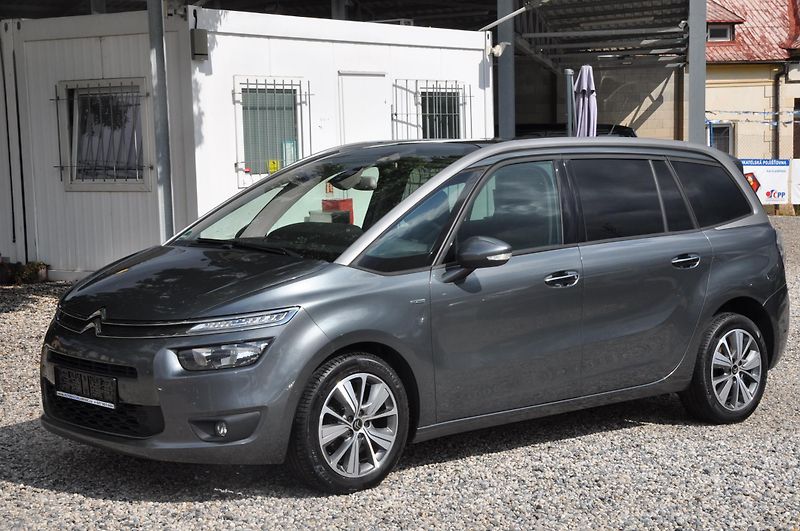 Citroën Grand C4 Picasso 1.6HDi 88kW Exclusive Automat - fotka 1 z 24