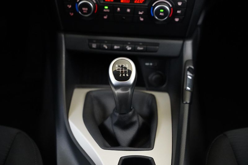 BMW X1 - fotka 18 z 20