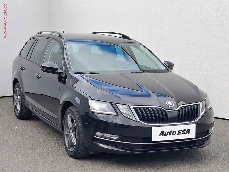 Škoda Octavia (2018) 2.0 TDi, Style, DSG, LED - fotografie inzerátu