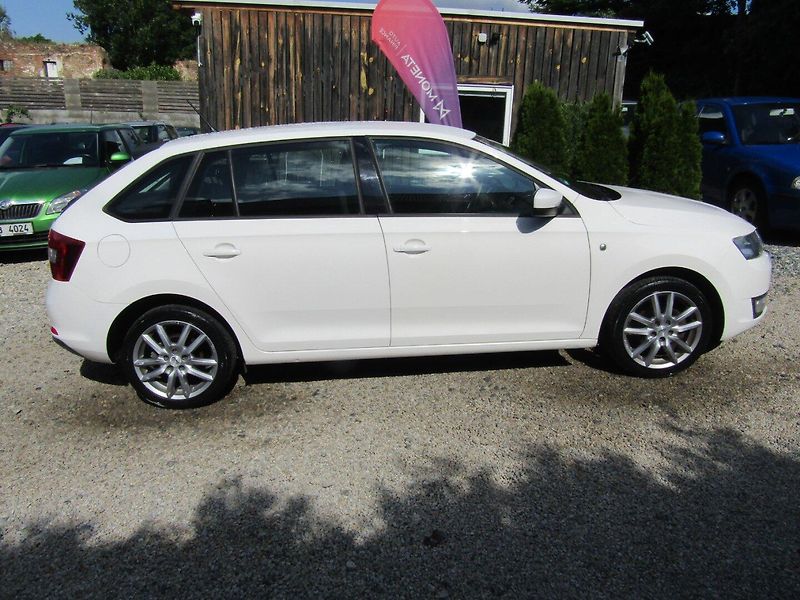 Škoda Rapid (2015) 1.2 TSI 63kW - fotka 9 z 36