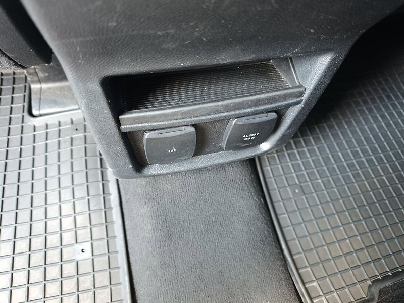 Ford S-MAX (2015) Titanium , 132KW, ČR , 4x4 , 7 - fotka 19 z 20