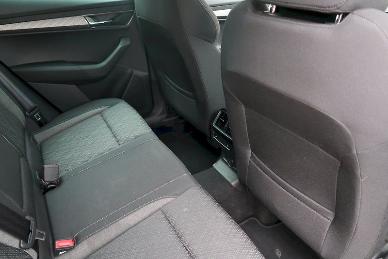 Škoda Karoq (2025) Top Selection 1.5 TSI 110 kW D - fotka 25 z 28