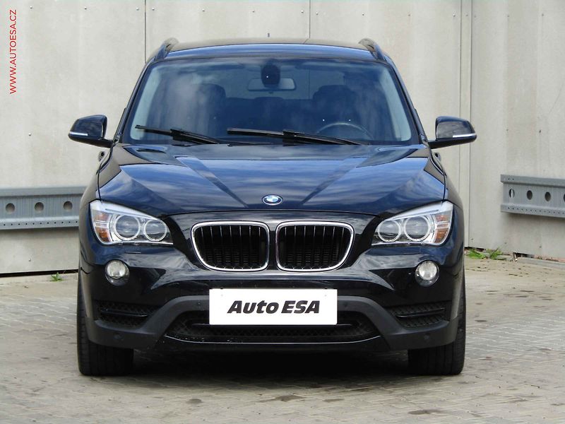 BMW X1 (2014) 2.0d xDrive20d, ČR, AT - fotka 2 z 21
