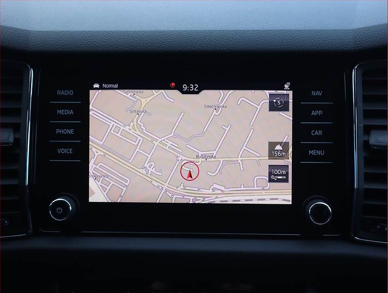 Škoda Kodiaq (2019) 2.0 TSI - fotka 13 z 26