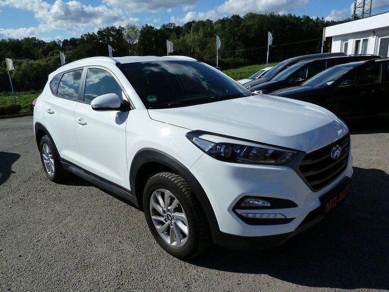 Hyundai Tucson 1.6 GDI Classic blue - fotka 3 z 26