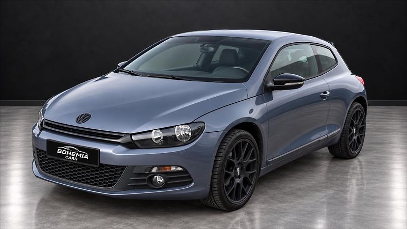 Volkswagen Scirocco 2,0 TSI 147 kW MANUÁL - fotka 3 z 10