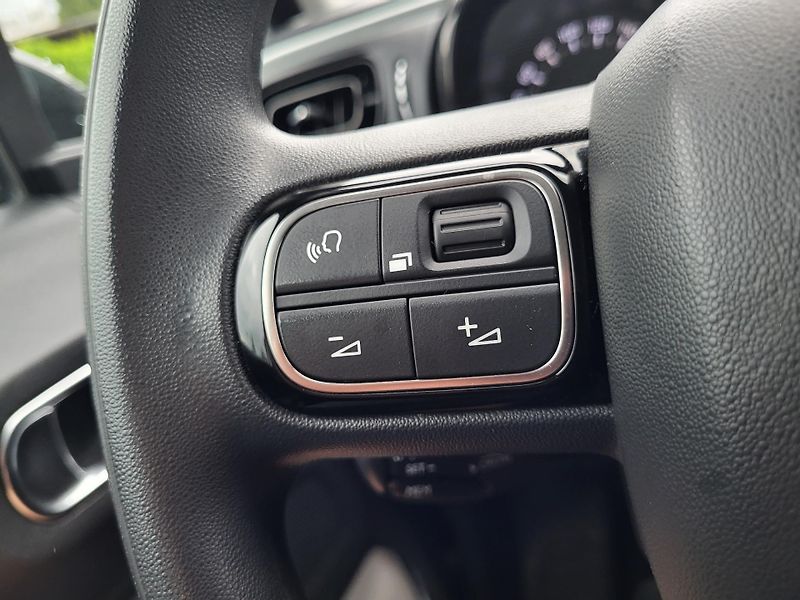 Citroën C3 1.2 PureTech 82k S&S FEEL *ČR - fotka 22 z 41