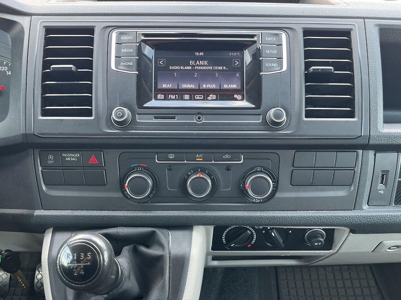 Volkswagen Transporter (2018) T6 2.0 TDi 75kW, Tažné, ČR, DP - fotka 15 z 19