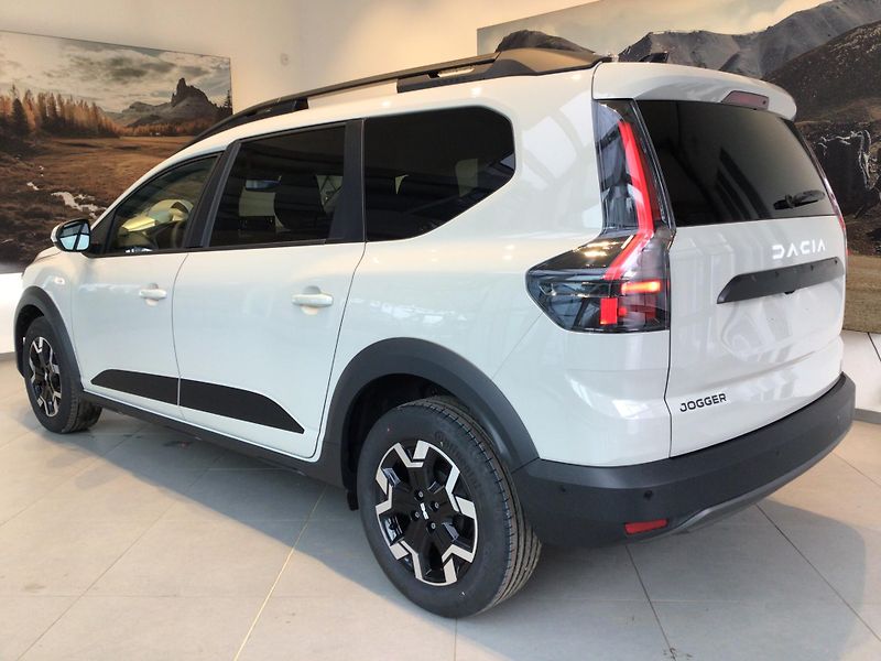 Dacia Jogger (2026) AUTOMAT LPG MAX. MOŽNÁ VÝBAVA - fotka 4 z 17