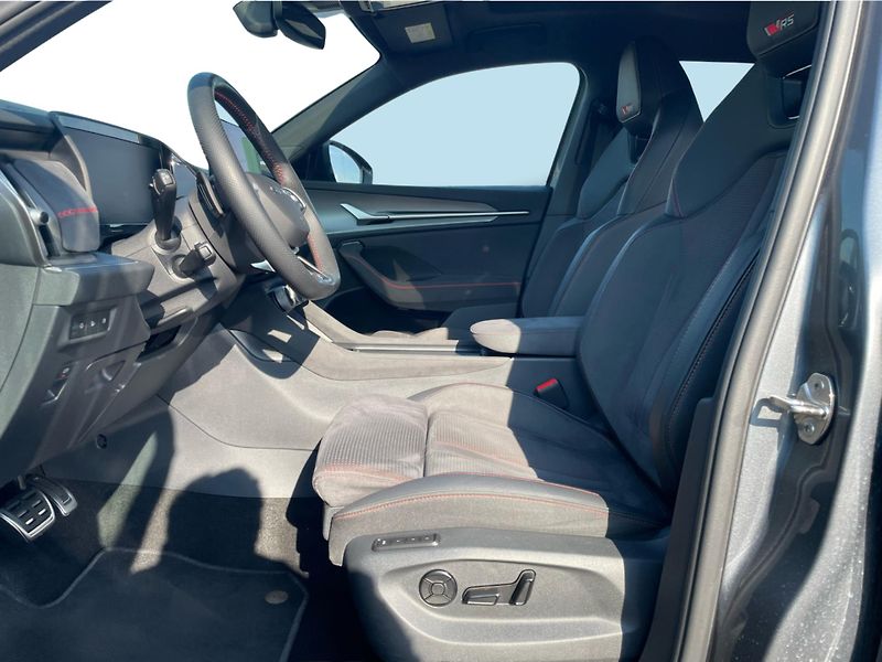 Škoda Kodiaq RS 2.0 TSi 4x4 DSG 7st. - fotka 11 z 27