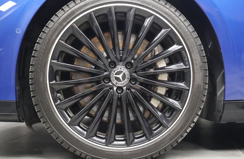 Mercedes-Benz EQE 350 AMG Kam Vzduch BLIS LED - fotka 4 z 21