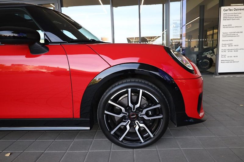 Mini Cooper S - fotka 6 z 23