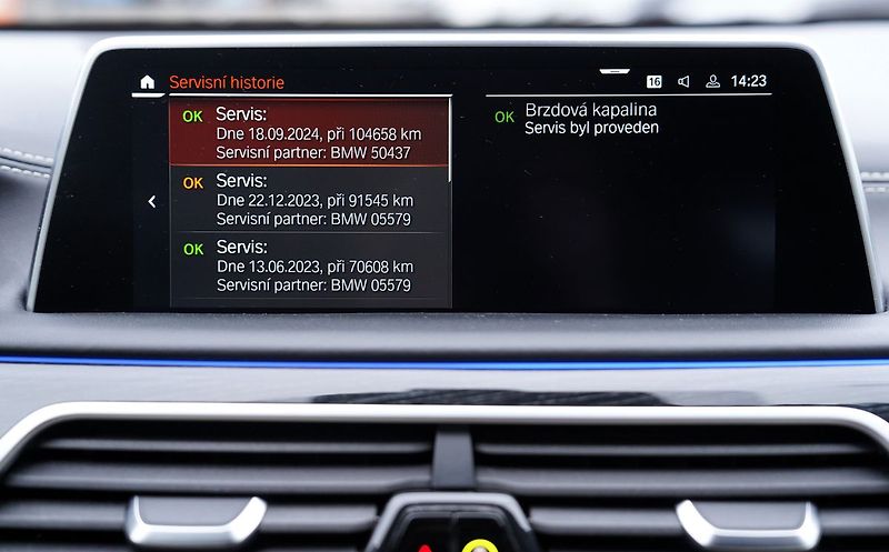 BMW Řada 7 750 Ld xDrive/Laser/M paket/ČR - fotka 45 z 50
