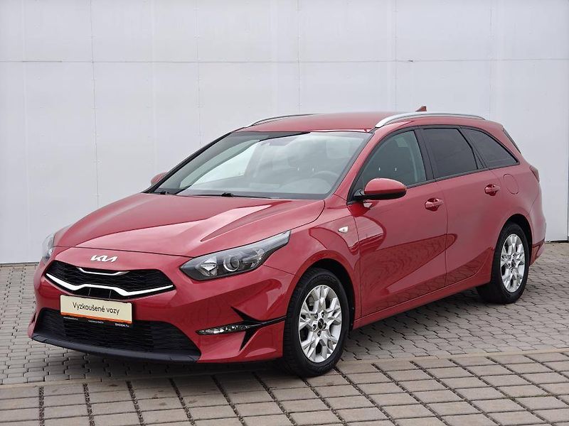 Kia Ceed SPIN 1,5 T-GDi - fotka 1 z 21
