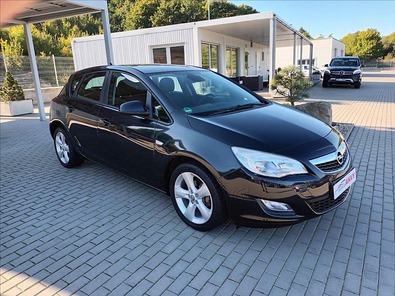 Opel Astra 1,6 i,85KW,KLIMA,PARKING - fotka 3 z 42