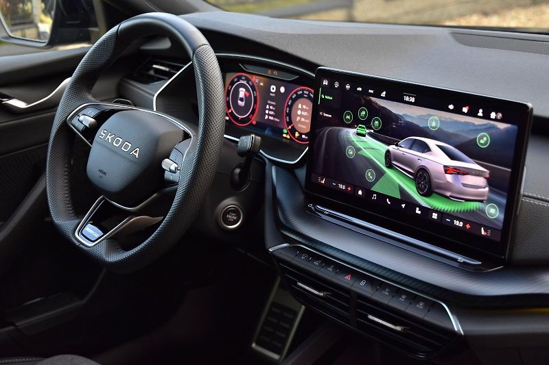 Škoda Octavia (2025)  Škoda  2.0 TSI Sportline 4x4 - fotka 12 z 15
