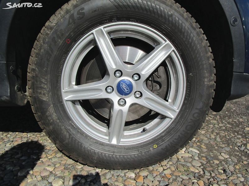 Ford Kuga 1,6-110KW-NOVÉ ROZVODY+OLEJ - fotka 9 z 26