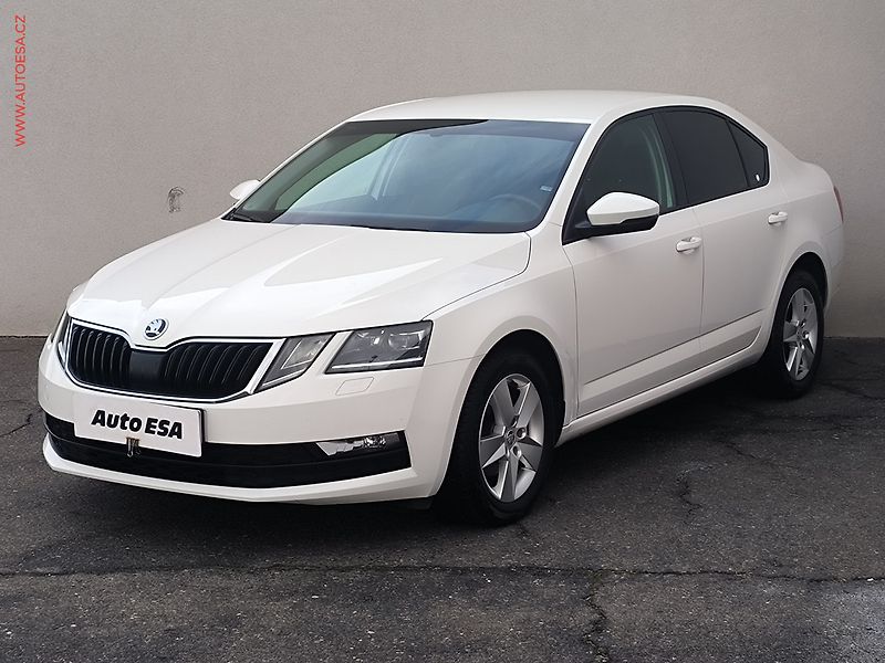 Škoda Octavia (2019) 1.6 TDi, ČR - fotka 3 z 20