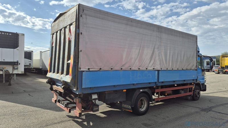 Iveco (2005) EUROCARGO 120E21 E3 + čelo - fotka 3 z 10