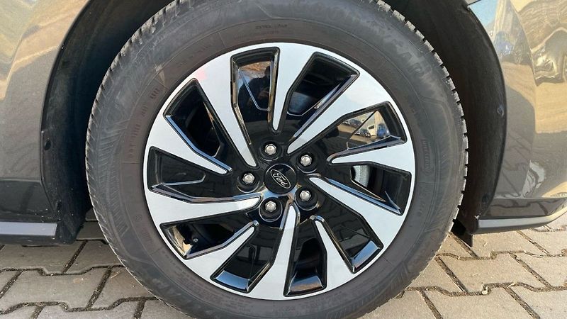 Ford Focus 1.0i,92KW,TITANIUM,AUTOMAT - fotka 14 z 14