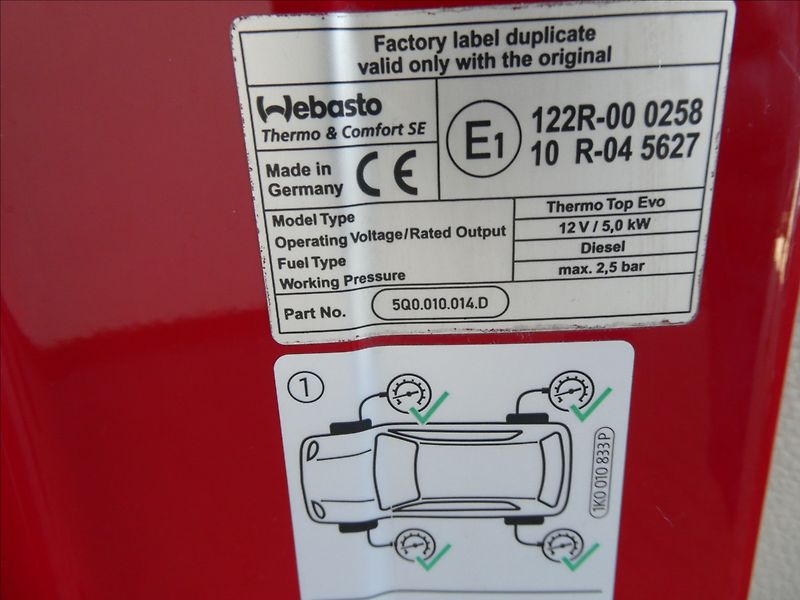 Volkswagen Transporter 2,0 TDi 75kW 9.míst, serviska - fotka 35 z 43